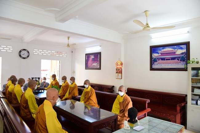 Lễ truyền giới Sa di Phương Trượng